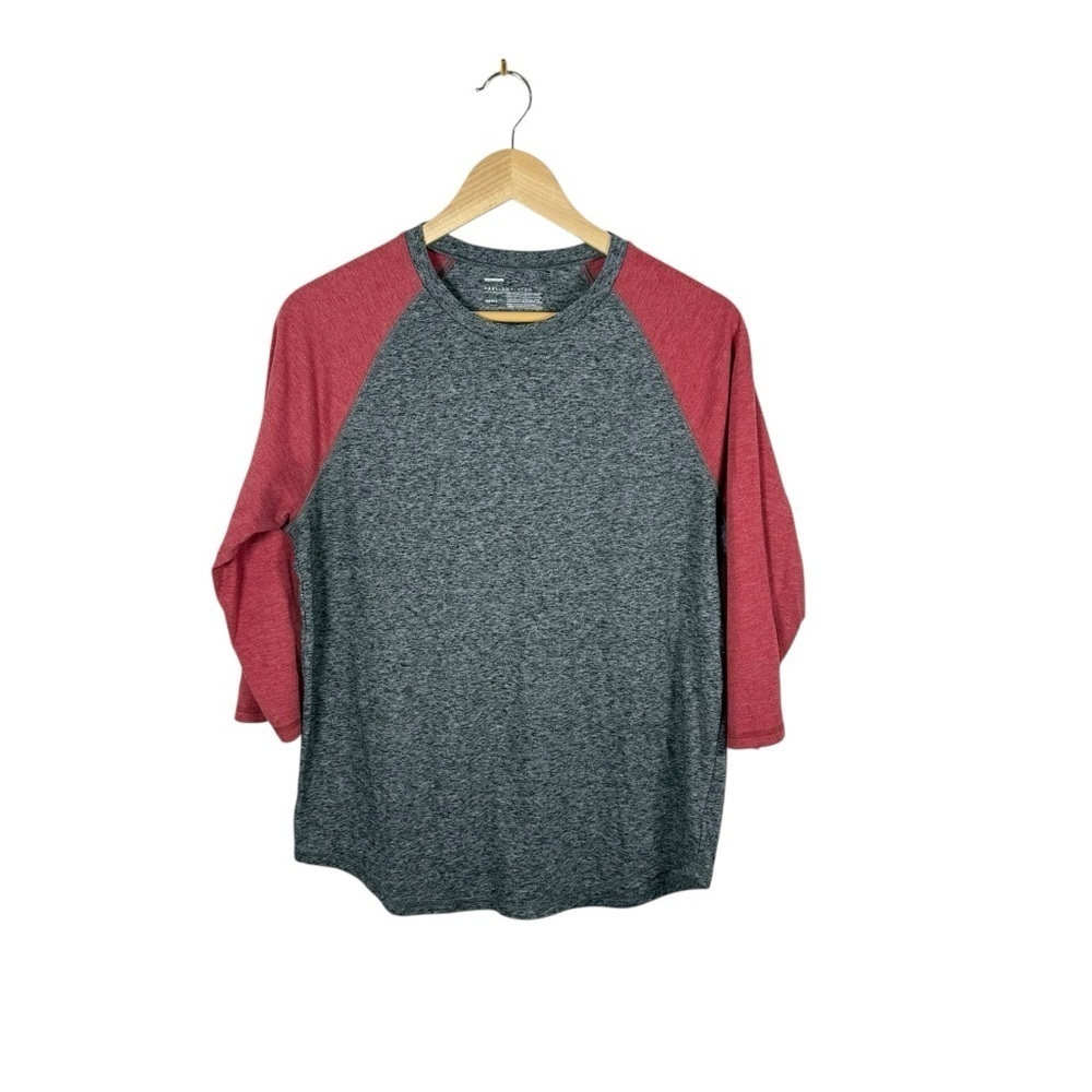 Public Opinion Men’s Colorblock Baseball Tee in Grey/Red Size S